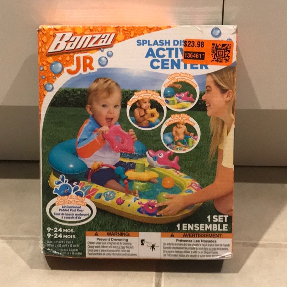 Banzai baby splash discovery activity center NWT water toy